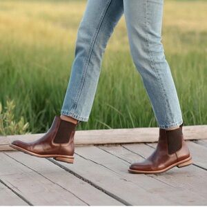 Nisolo Carmen Chelsea Boot Brandy